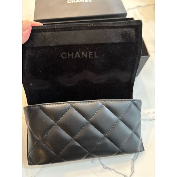 CHANEL SQUARE SUNGLASSES 5380 - Picture 4 of 11